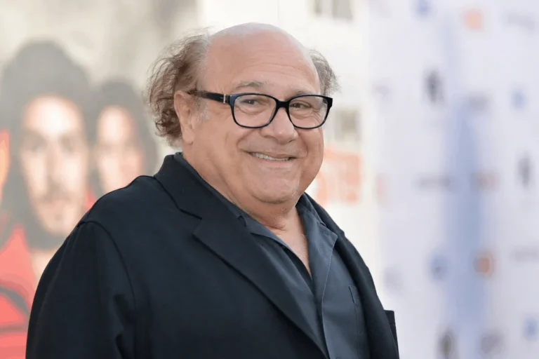 Danny DeVito at a red carpet event, the actor behind the current Danny DeVito net worth estimate