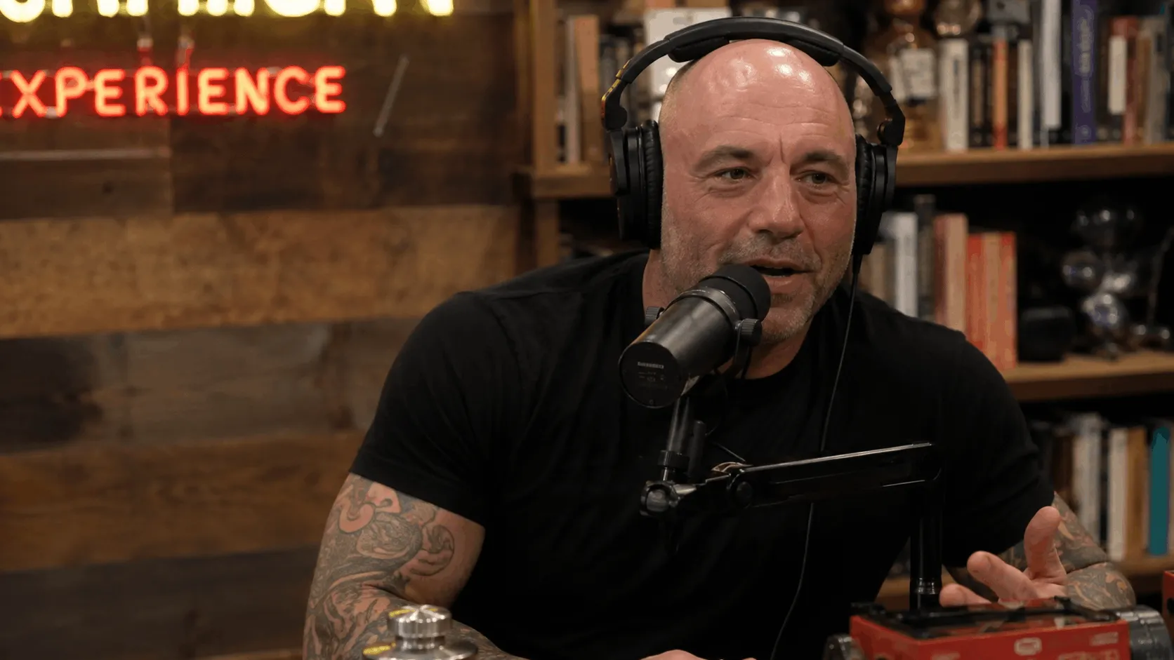 oe Rogan net worth 2026 UFC commentator cageside